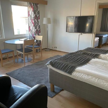 Linkoepings Cityhotell Och Vandrarhem Ngoại thất bức ảnh
