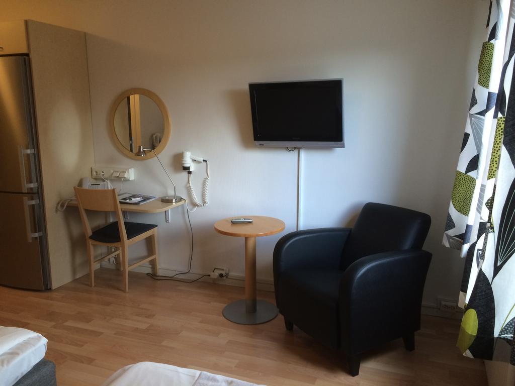 Linkoepings Cityhotell Och Vandrarhem Phòng bức ảnh